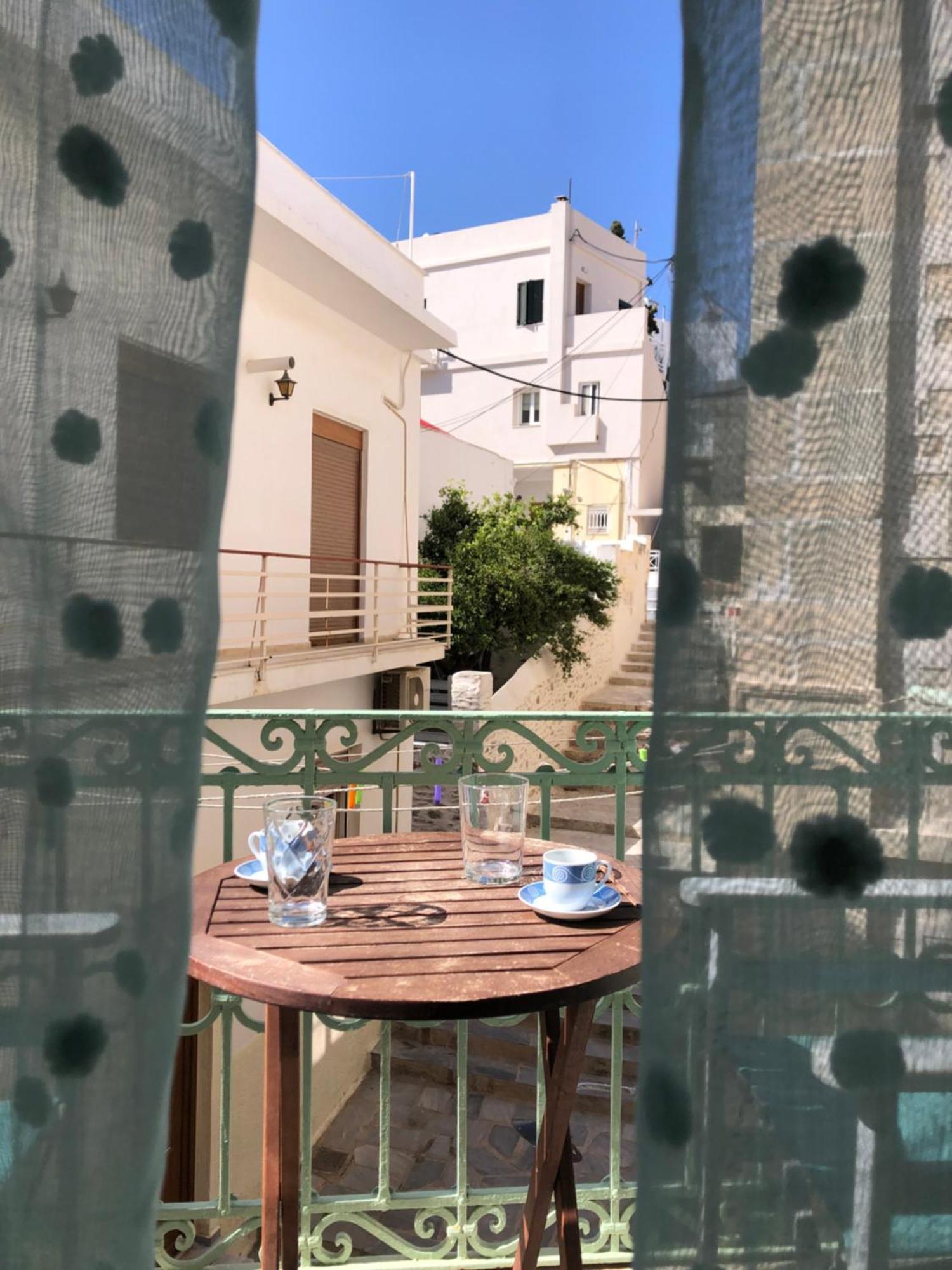 1872 - Agnes, Cozy Stony Apartment With Balcony Ermoupoli Exterior photo